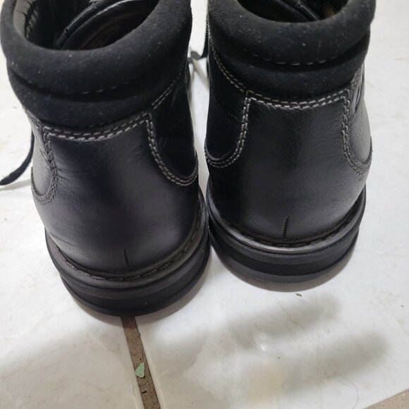 CLARKS Men\'s Rendell Black Boots Size: 8.5 main image 7